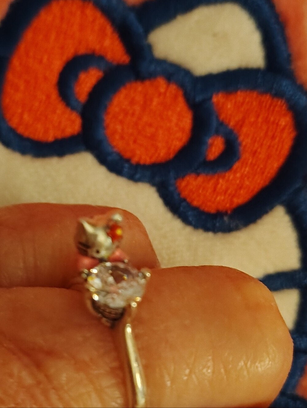 EXCLUSIVE - Hello Kitty Officially Licensed 925 Sterling Silver & CZ Ring (Sz 8) - Picture 9 of 9